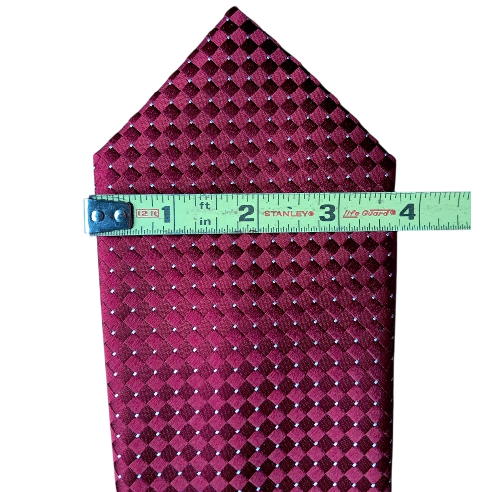 Kenneth Roberts Platinum Men's Red Geometric 100% silk tie 58" - Picture 7 of 8